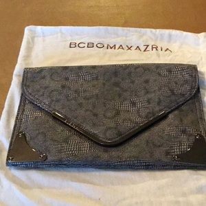 BCBGeneration clutch